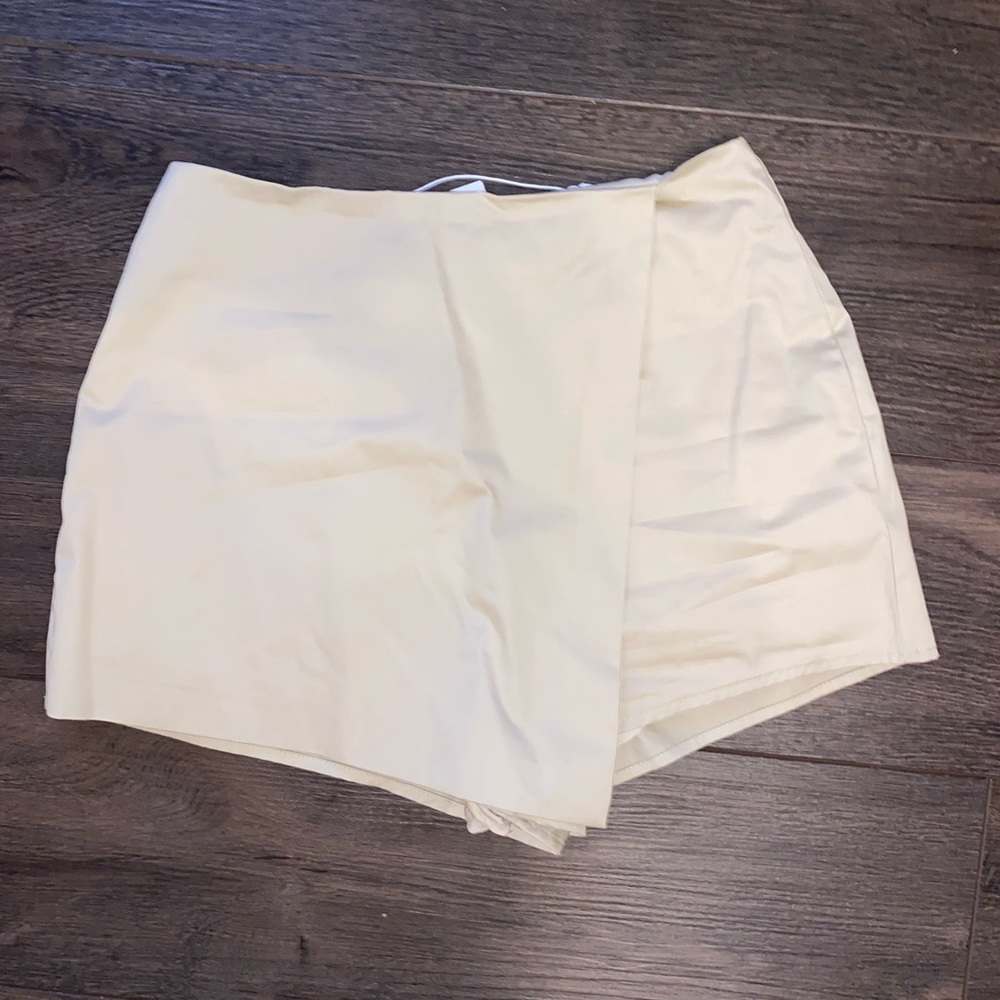 Triangle Skort